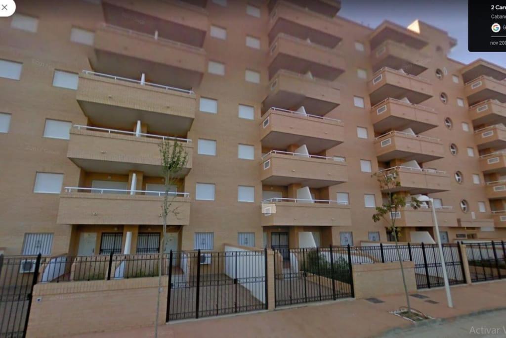 Apartamento Equipado En La Playa Torre La Sal 카바네스 외부 사진