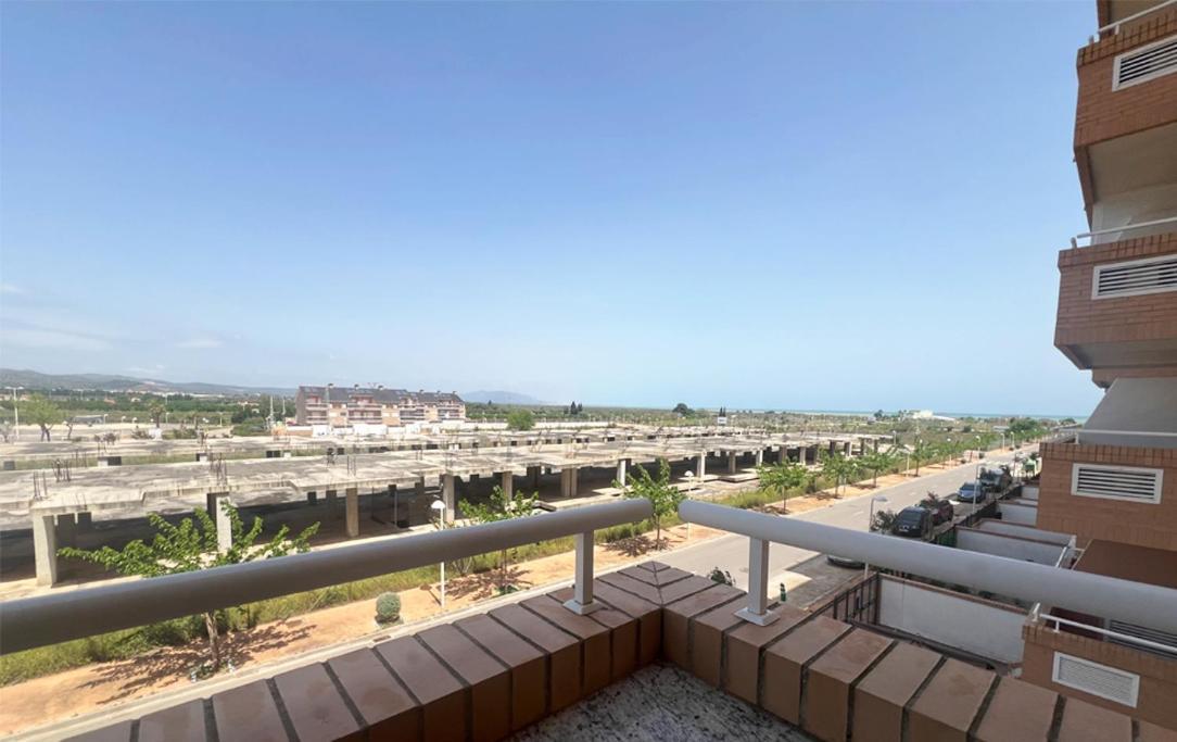 Apartamento Equipado En La Playa Torre La Sal 카바네스 외부 사진