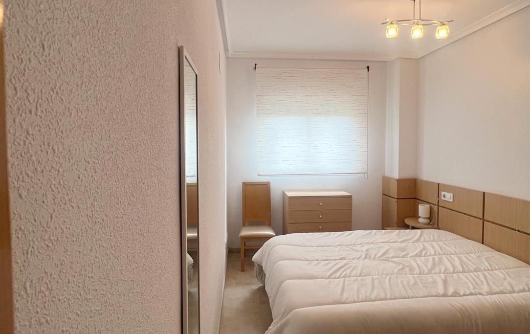 Apartamento Equipado En La Playa Torre La Sal 카바네스 외부 사진